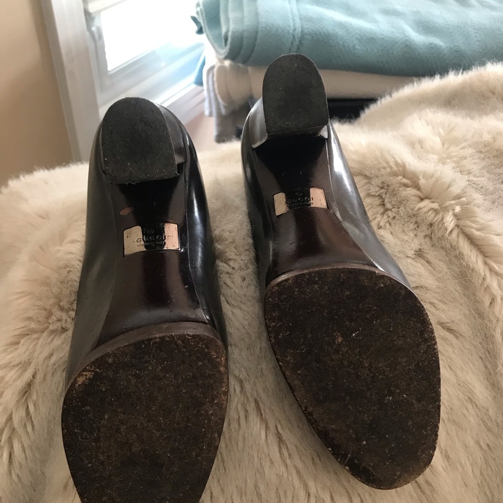 Authentic Gucci shoes - Picture 4 of 7